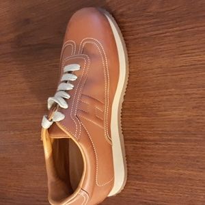 HERMES SNEAKER